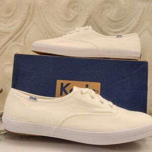 Keds Campion White Canvas Sneakers. NIB. Size 11
